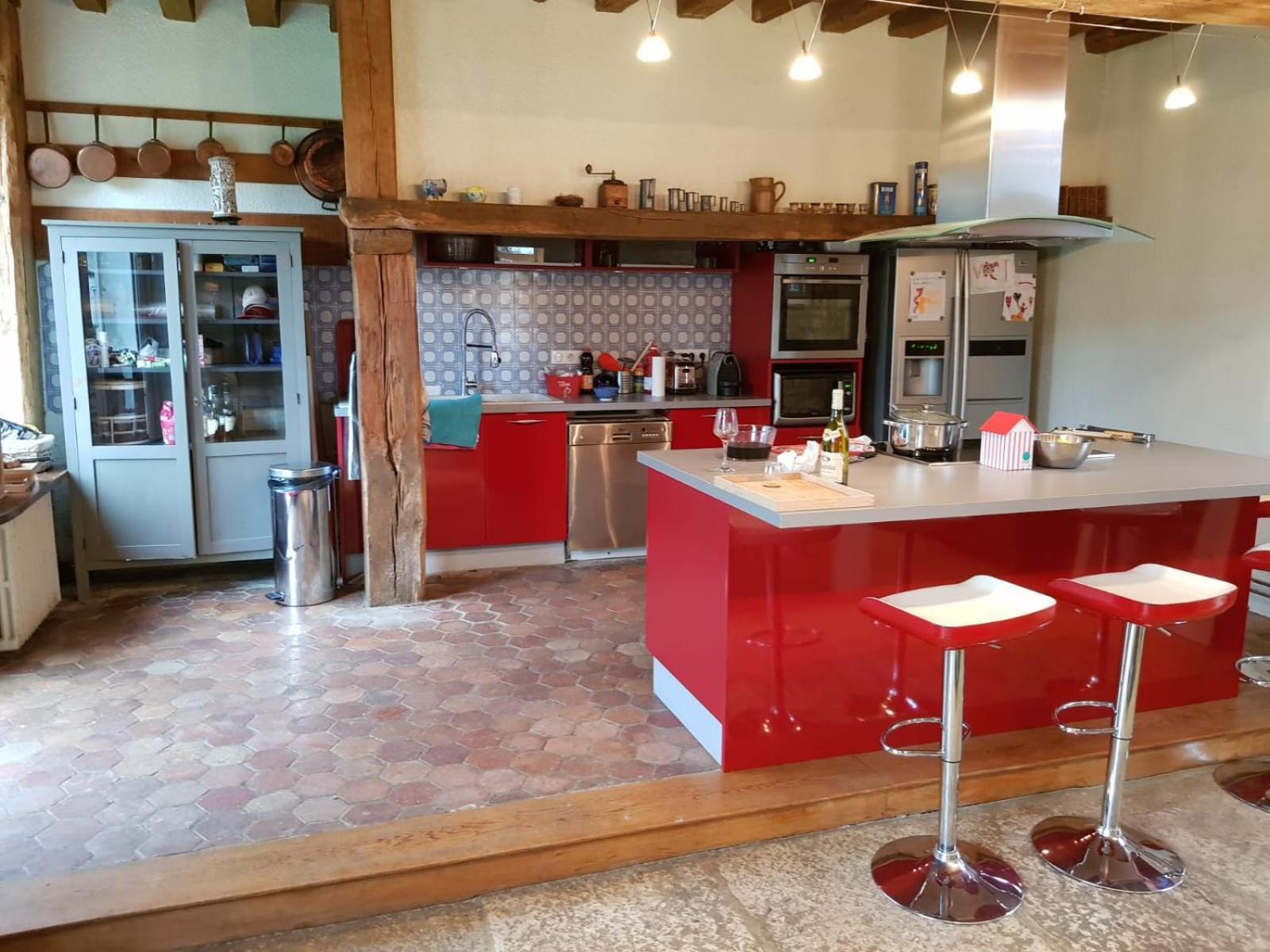 Les Oiseaux De Passage Bed & Breakfast Escolives-Sainte-Camille Exterior photo