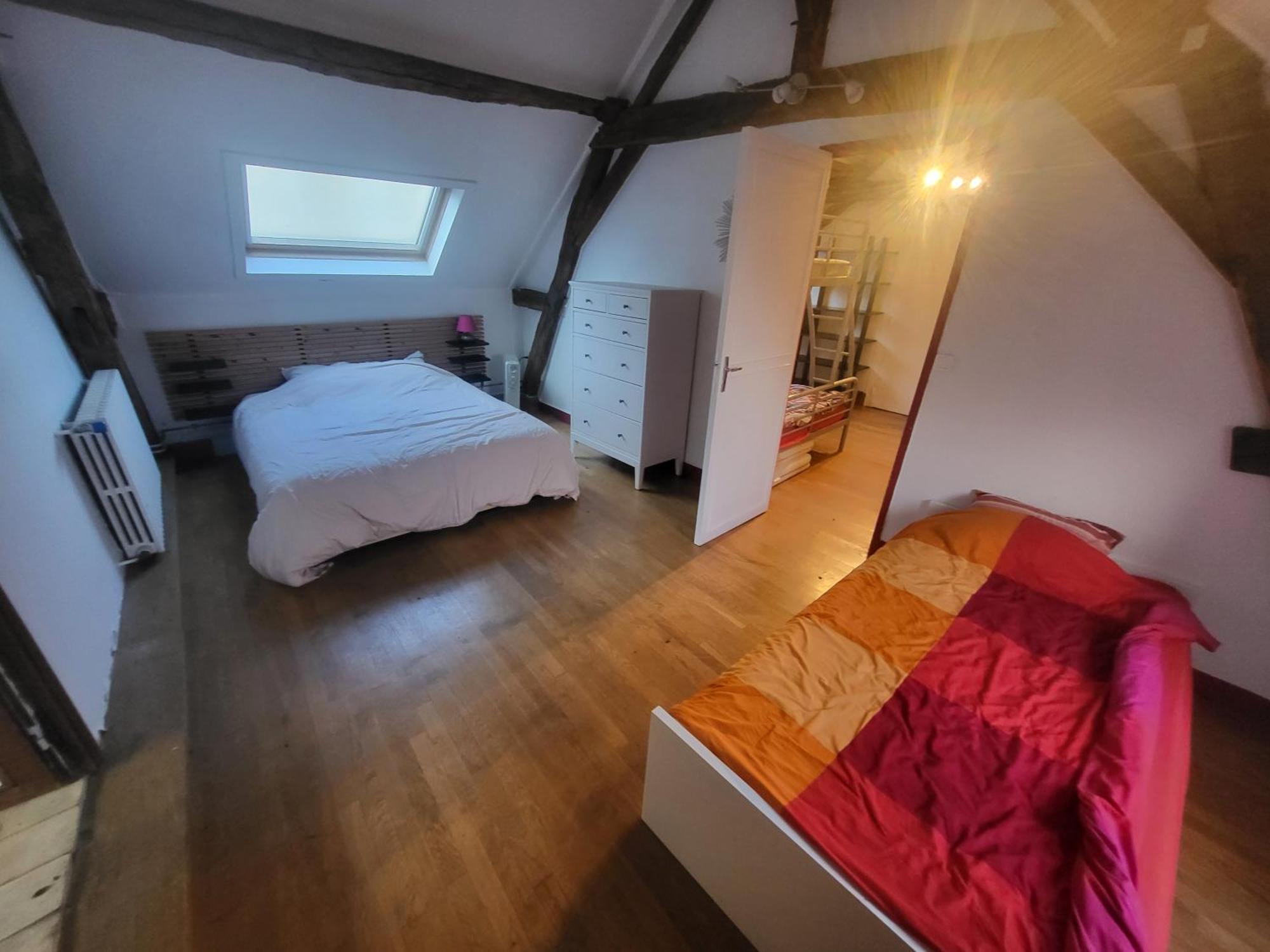 Les Oiseaux De Passage Bed & Breakfast Escolives-Sainte-Camille Exterior photo